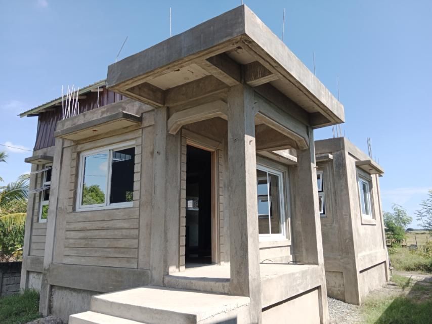 Residential House thumbnail 7